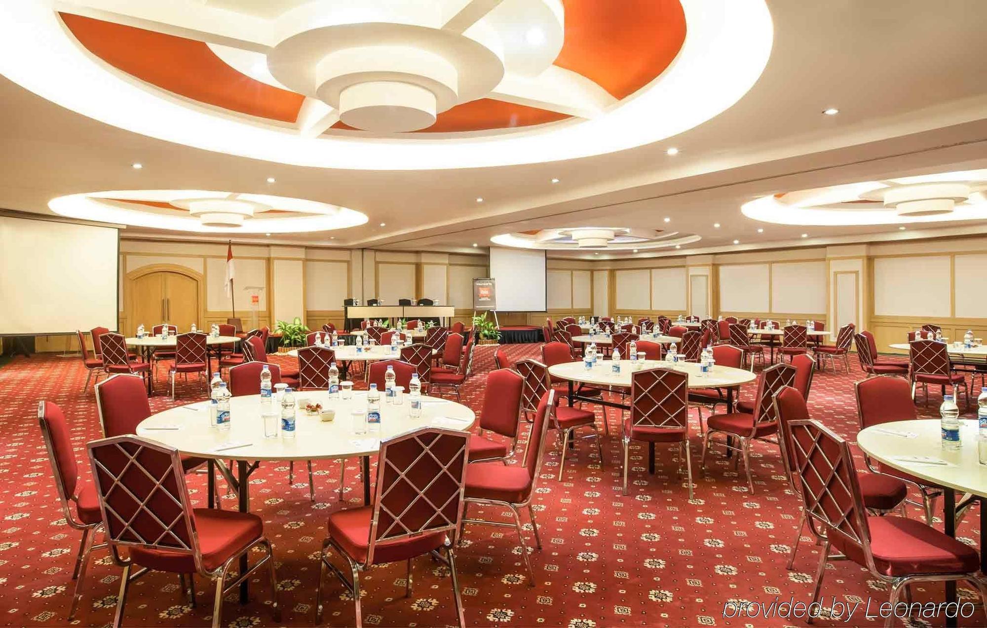 Ibis Mangga Dua Hotel Jakarta Eksteriør billede