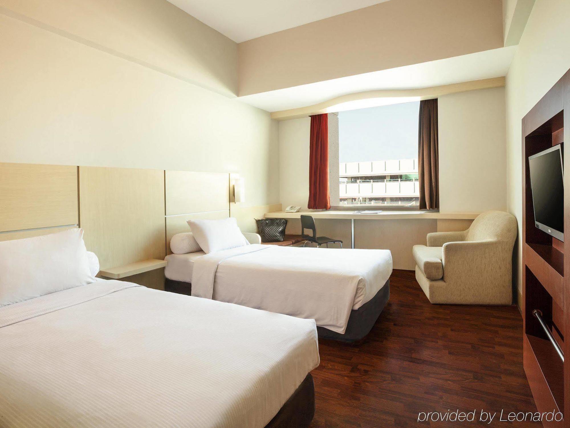 Ibis Mangga Dua Hotel Jakarta Eksteriør billede