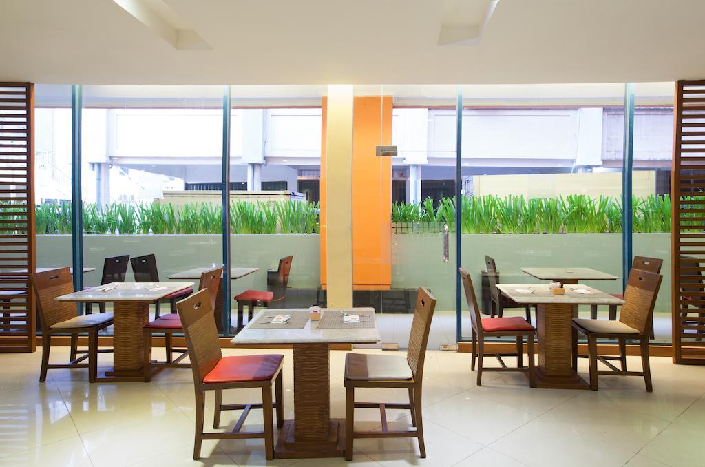 Ibis Mangga Dua Hotel Jakarta Eksteriør billede